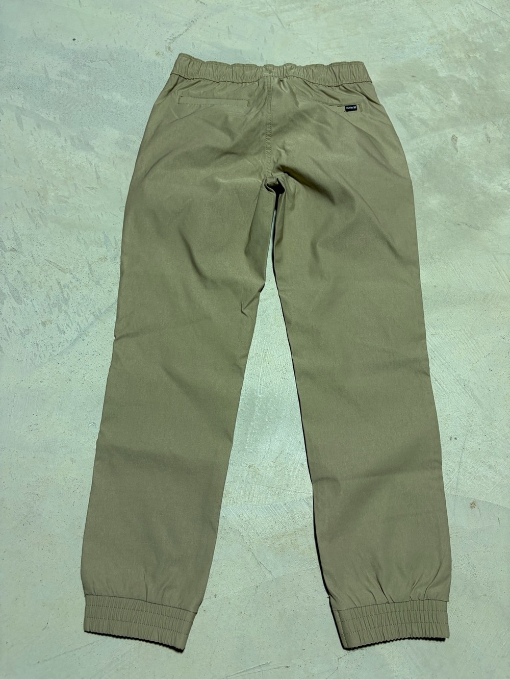 Hurley NWT youth performance jogger khaki 10/12 MSRP$40 - Picture 6 of 8